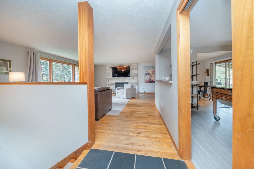 2427 E 40th Ave, Spokane, WA 99223 photo 5