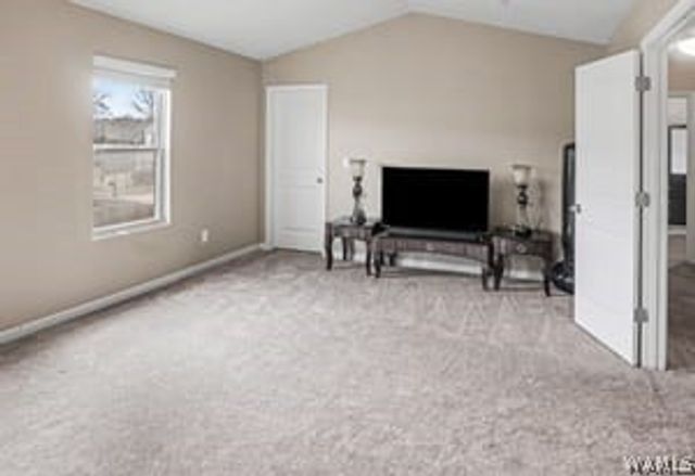 2042 Middle Lane, Tuscaloosa, AL 35405