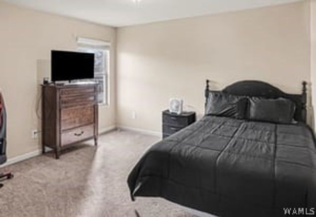 2042 Middle Lane, Tuscaloosa, AL 35405