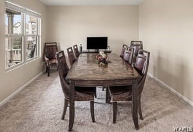 2042 Middle Lane, Tuscaloosa, AL 35405