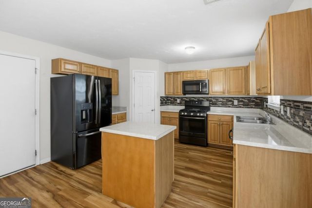 95 Carrington Circle, Covington, GA 30016