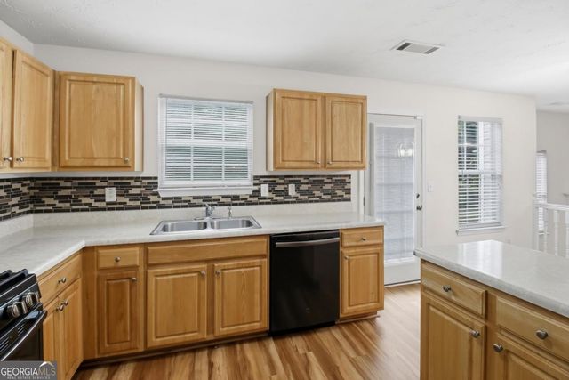 95 Carrington Circle, Covington, GA 30016
