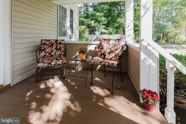 1 PARKWAY AVE, Plainsboro, NJ 08536