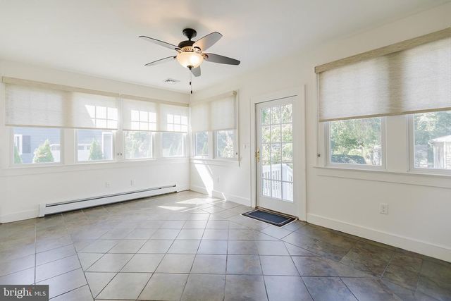 1 PARKWAY AVE, Plainsboro, NJ 08536