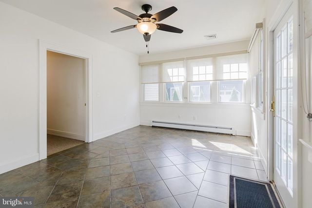 1 PARKWAY AVE, Plainsboro, NJ 08536