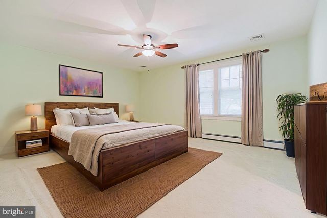 1 PARKWAY AVE, Plainsboro, NJ 08536