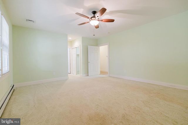 1 PARKWAY AVE, Plainsboro, NJ 08536