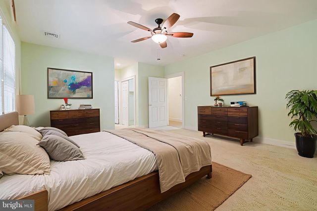 1 PARKWAY AVE, Plainsboro, NJ 08536