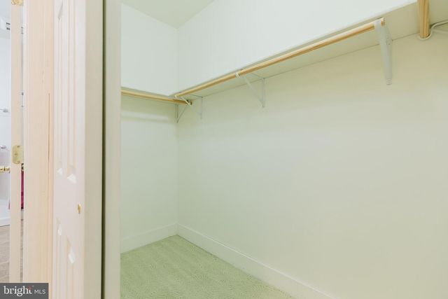 1 PARKWAY AVE, Plainsboro, NJ 08536