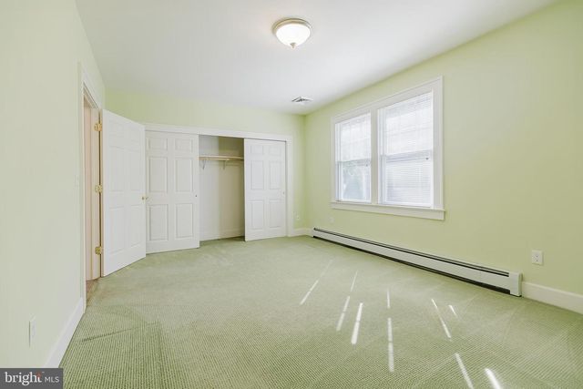 1 PARKWAY AVE, Plainsboro, NJ 08536