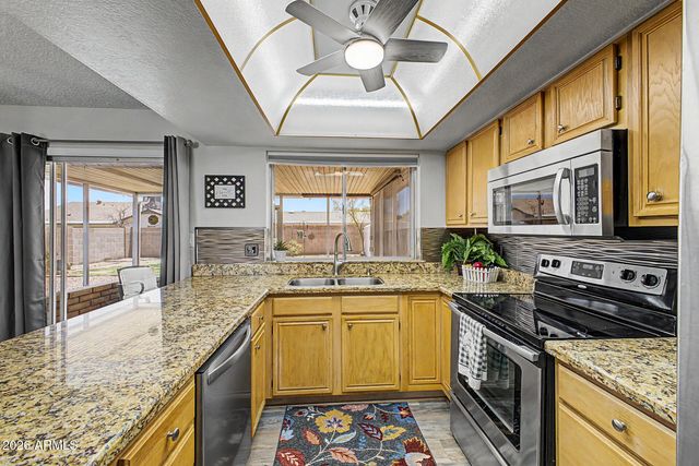 10443 W RUTH Avenue, Peoria, AZ 85345