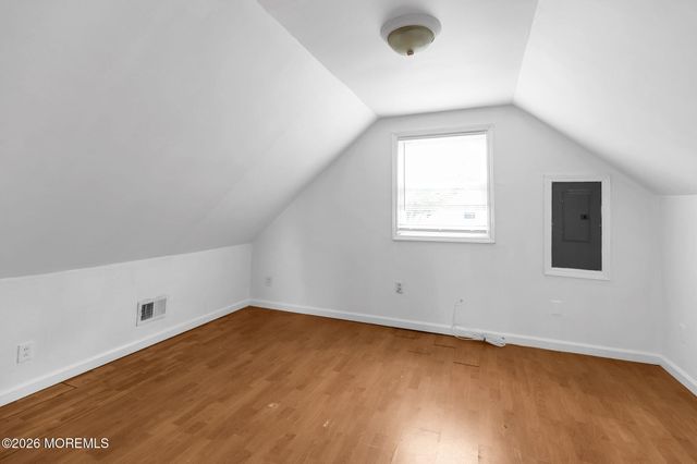 10 Steven Avenue, Tinton Falls, NJ 07724