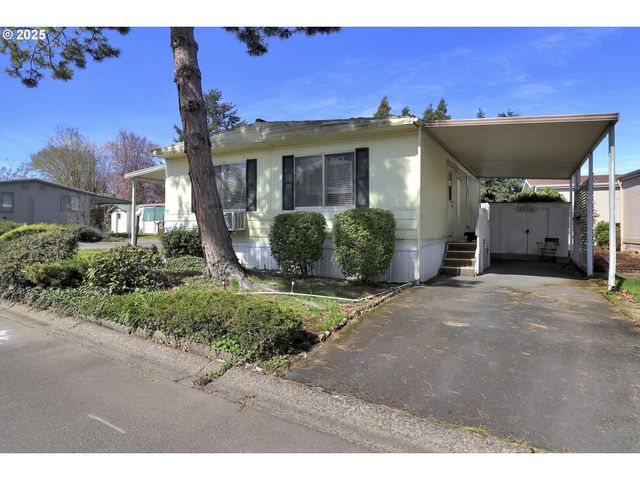 1475 GREEN ACRES Rd 146, Eugene, OR 97408