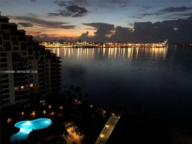 770 Claughton Island Drive 1911, Miami, FL 33131