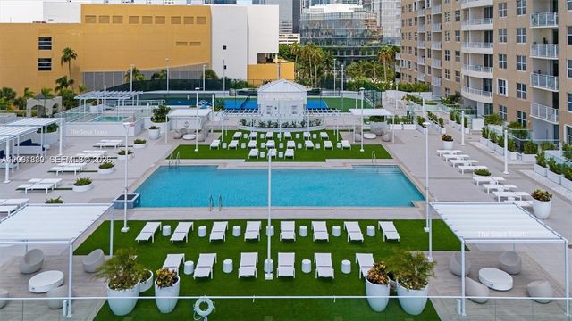 770 Claughton Island Drive 1911, Miami, FL 33131