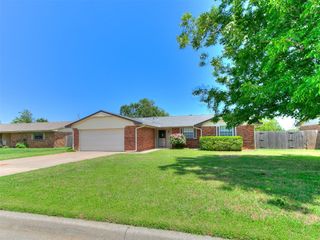 2807 S Charles Drive, El Reno, OK 73036