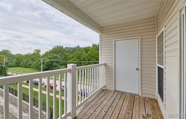29 Kassebaum Lane 307, St Louis, MO 63129