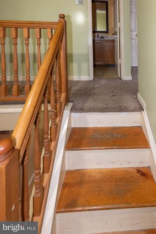 7001 FLAG HARBOR DR, District Heights, MD 20747