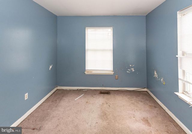 7001 FLAG HARBOR DR, District Heights, MD 20747