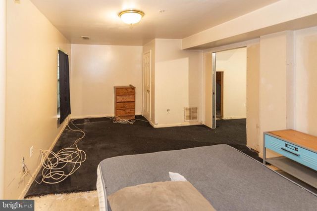 7001 FLAG HARBOR DR, District Heights, MD 20747