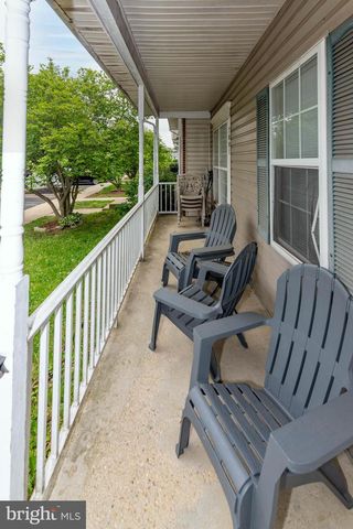 7001 FLAG HARBOR DR, District Heights, MD 20747