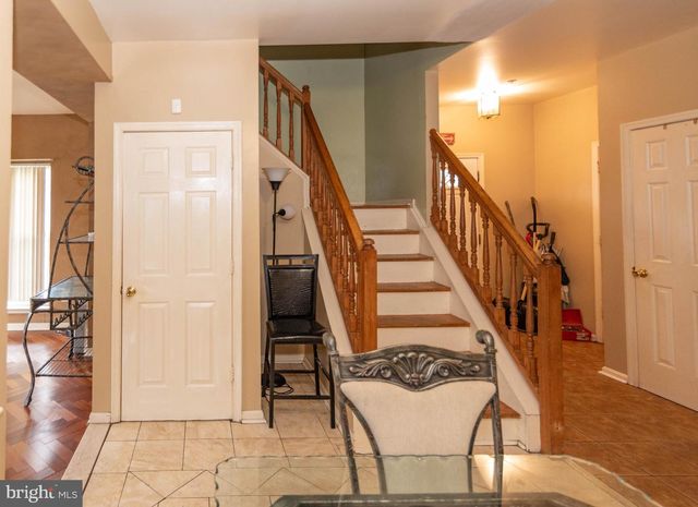 7001 FLAG HARBOR DR, District Heights, MD 20747