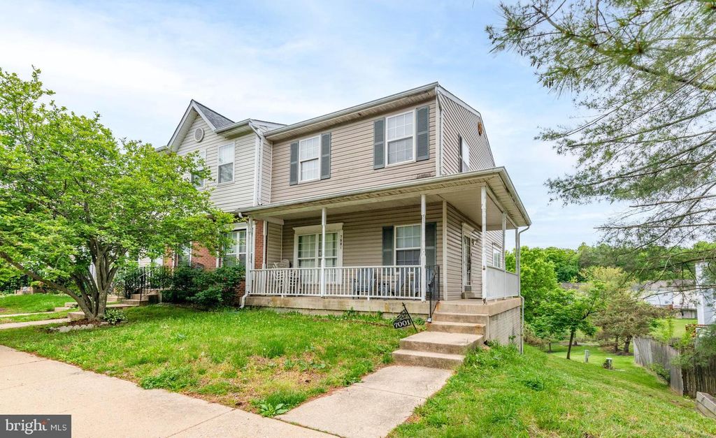 7001 FLAG HARBOR DR, District Heights, MD 20747