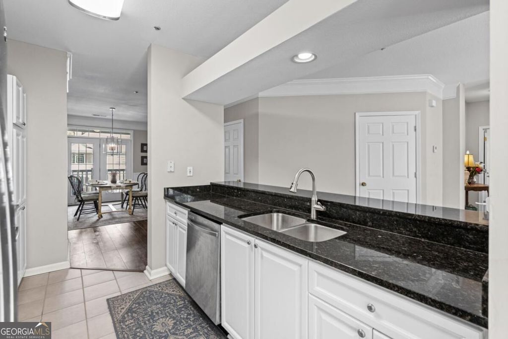 238 Edinburgh Court 238, Milton, GA 30004 — photo 4