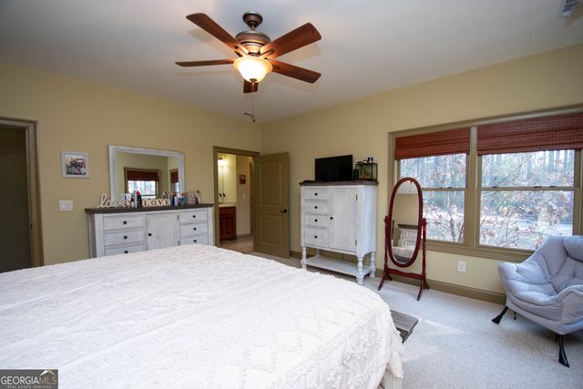 64 Waterview Court, Lagrange, GA 30240