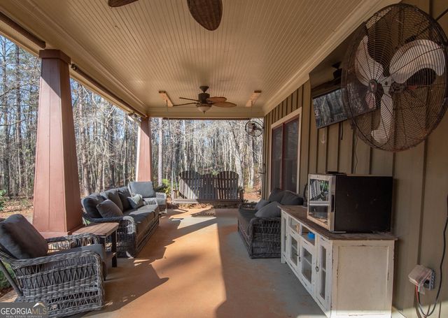 64 Waterview Court, Lagrange, GA 30240