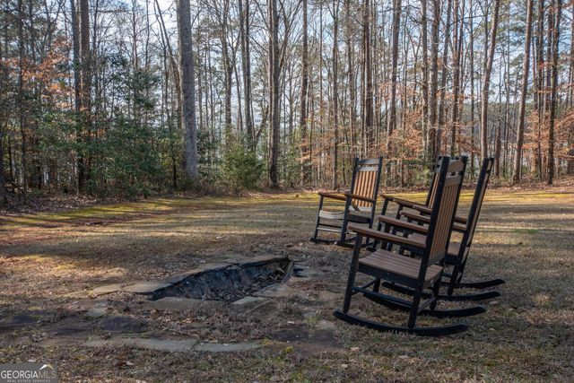 64 Waterview Court, Lagrange, GA 30240