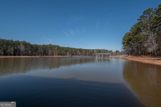 64 Waterview Court, Lagrange, GA 30240