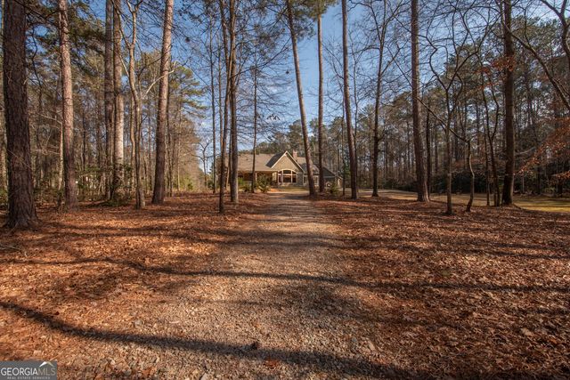 64 Waterview Court, Lagrange, GA 30240