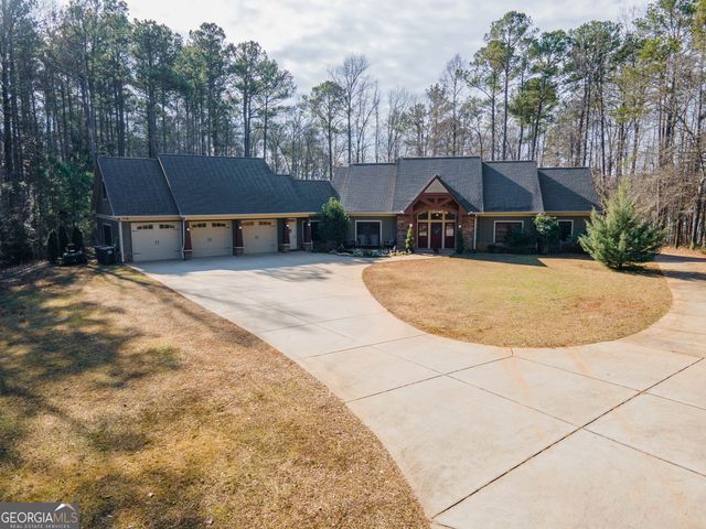 64 Waterview Court, Lagrange, GA 30240