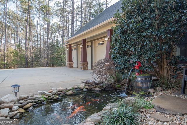 64 Waterview Court, Lagrange, GA 30240