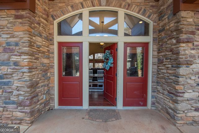 64 Waterview Court, Lagrange, GA 30240