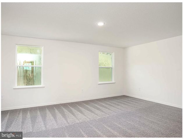 227 MONROE AVE, Ranson, WV 25438