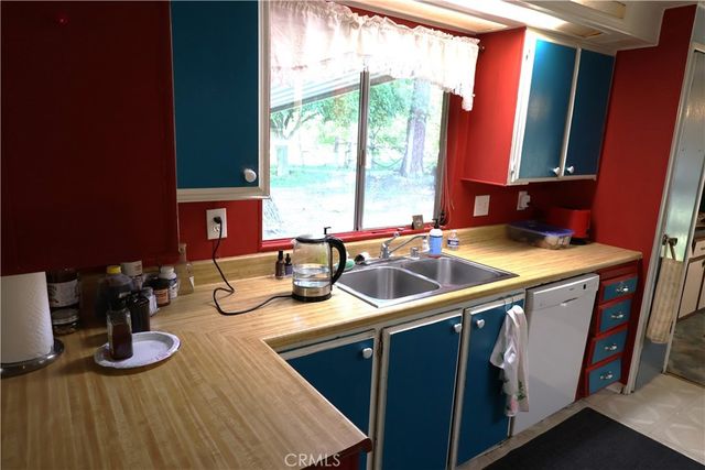 22189 Samson Ave., Corning, CA 96021