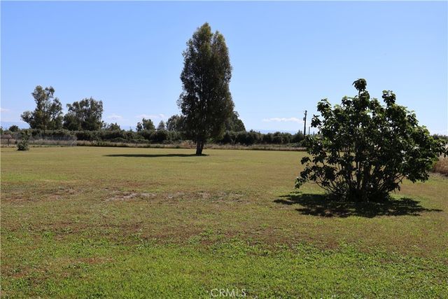 22189 Samson Ave., Corning, CA 96021