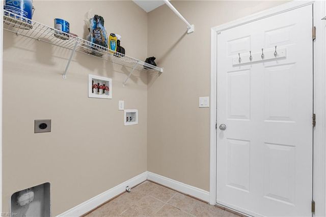 7120 Pinebrook RD, Williamsburg, VA 23188