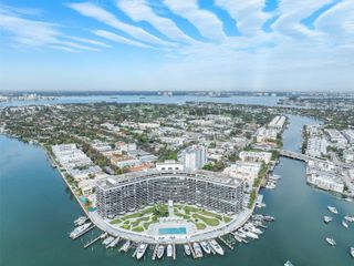 900 Bay Dr 727-725, Miami Beach, FL 33141