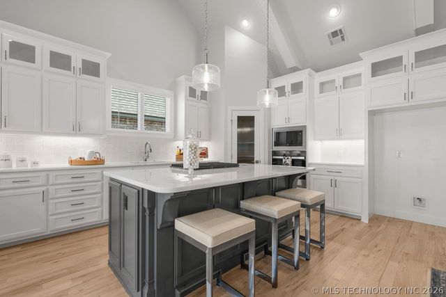 5403 E 126th Street S, Bixby, OK 74008
