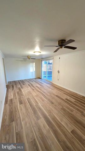 7051 LEEWOOD FOREST DR, Springfield, VA 22151