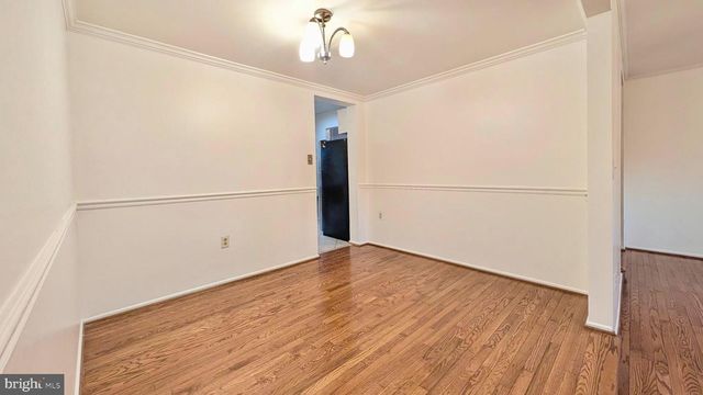 7051 LEEWOOD FOREST DR, Springfield, VA 22151