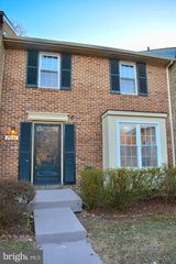 7051 LEEWOOD FOREST DR, Springfield, VA 22151