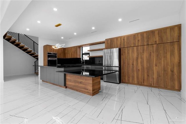 2228 S 45th Street, Mcallen, TX 78503