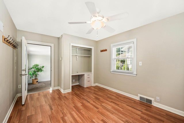 170 E Birch AVENUE, Whitefish Bay, WI 53217