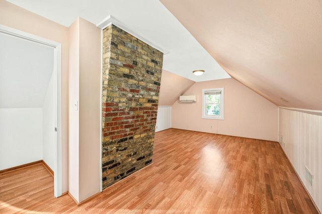 170 E Birch AVENUE, Whitefish Bay, WI 53217