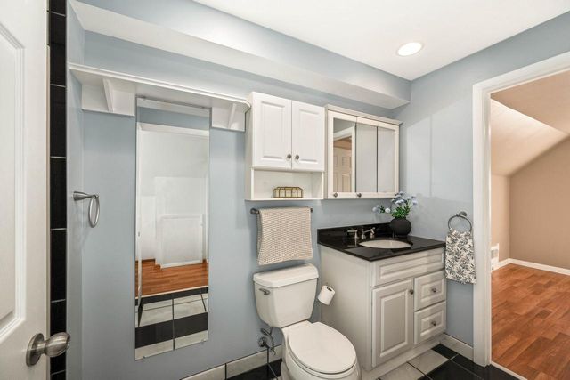 170 E Birch AVENUE, Whitefish Bay, WI 53217