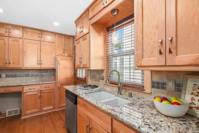 170 E Birch AVENUE, Whitefish Bay, WI 53217